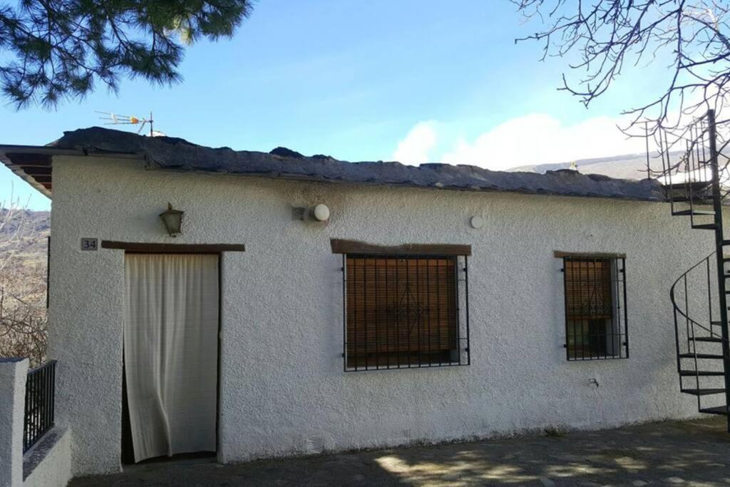 Apartamento Rústico VILLA MOCA Bubión Exterior foto